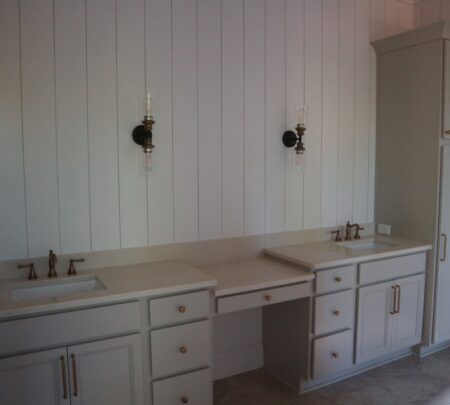 owner's suite double vanities